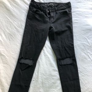 American eagle ripped black jeans